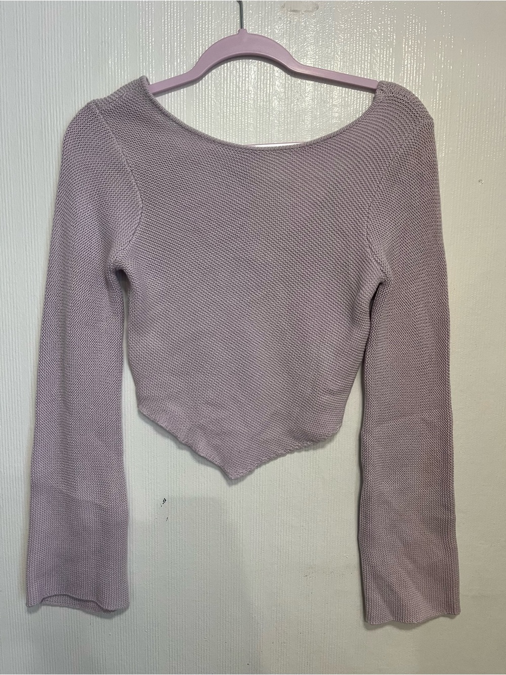 Le Lis Pastel Lilac Point-Hem Ribbed Long Sleeve Crop Top